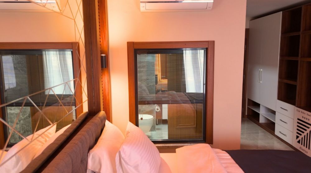 Royal Suite, Robin Hood Hotel Adult Only 4*