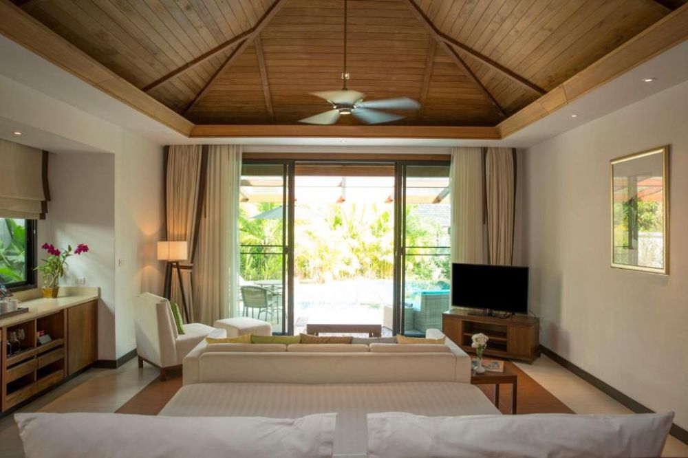 Superior Pool Bungalow/ Oceanfront, Robinson Club Khao Lak 5*