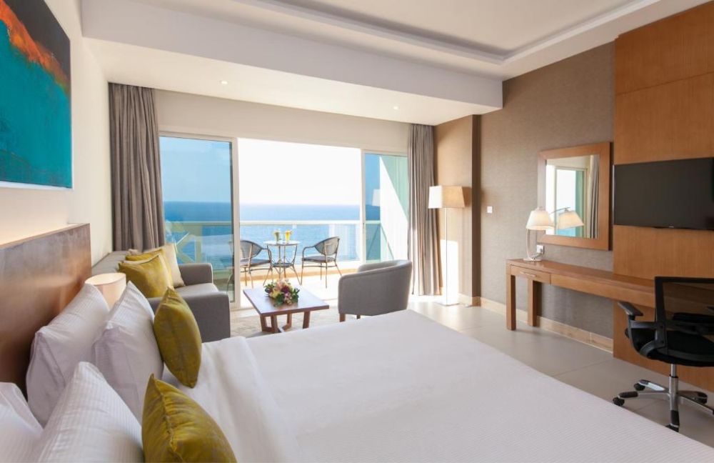 Two Bedroom Suite Sea View, Ramada By Wyndham Beach Hotel Ajman 4*