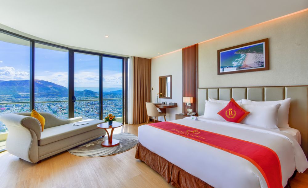 Suite, Regalia Gold Hotel Nha Trang 5*