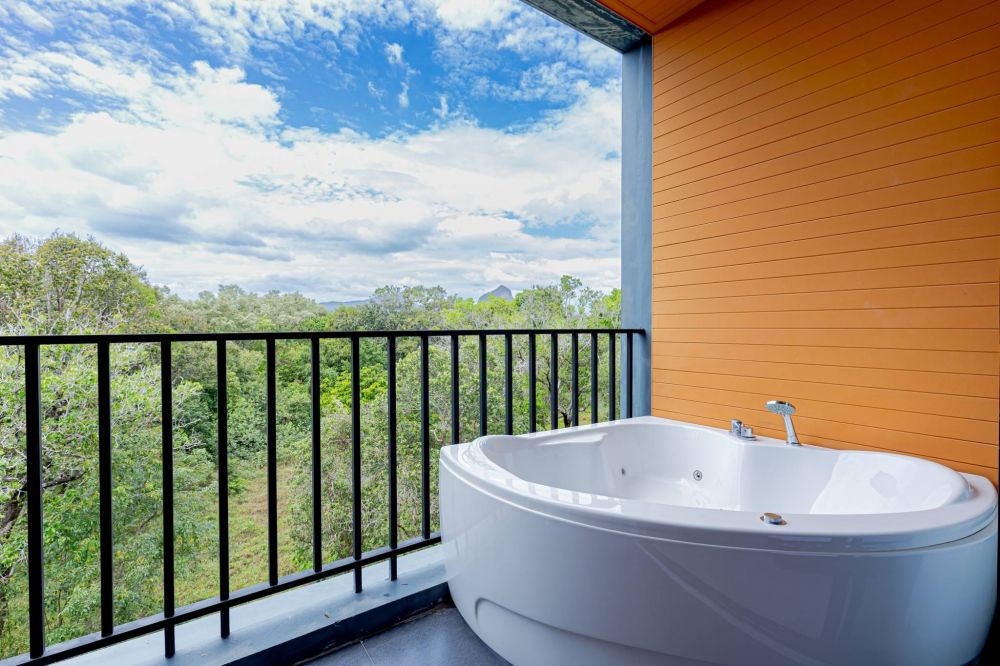 Wow Apple (Family Suite with Bathtub), Apple A Day Resort 4*