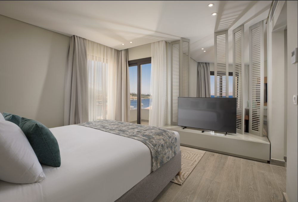 Elite Suite, V Hotel Sharm El Sheikh (ex.Pyramisa Beach Resort Sharm El Sheikh) 5*