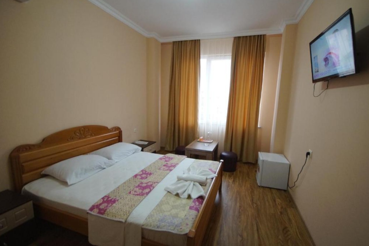 Standard Double/ Twin, Marani Hotel Batumi 3*