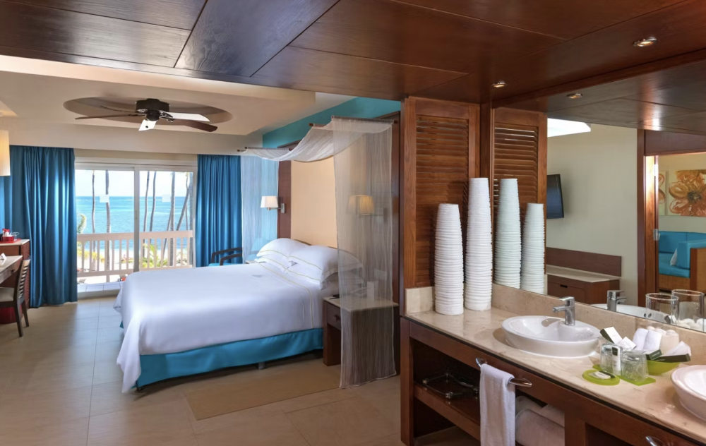 Premium Level Ocean Front Suite Room, Barcelo Bavaro Beach | Adults Only 5*