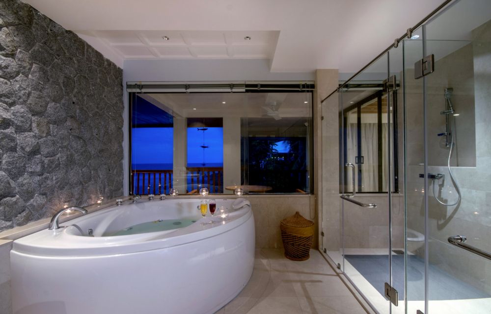 One-bedroom Royal Thani Suite (Thani Wing), Katathani Phuket Beach Resort 5*