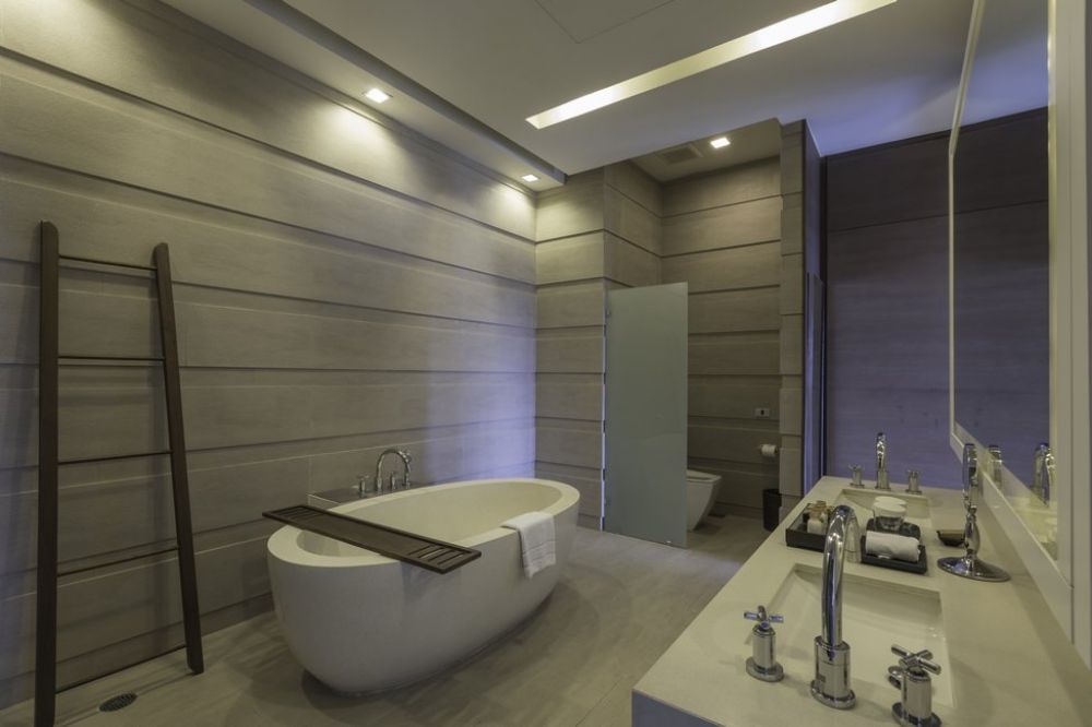 Deluxe Sky Pool Suite, Cape Nidhra Hotel 5*