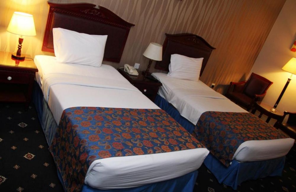 Deluxe Room, Mount Royal Hotel 2*