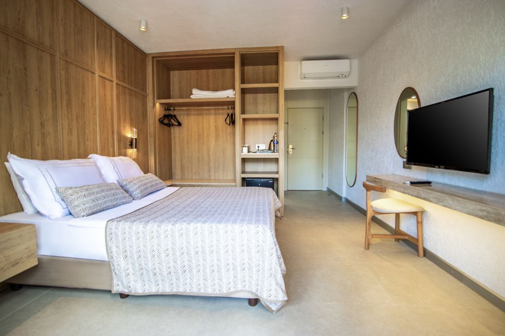 Standart, Bodrum Beach 4*