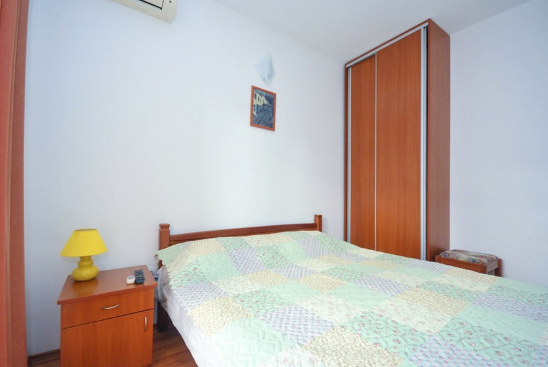 Double Room, Velji Vinogradi 3*