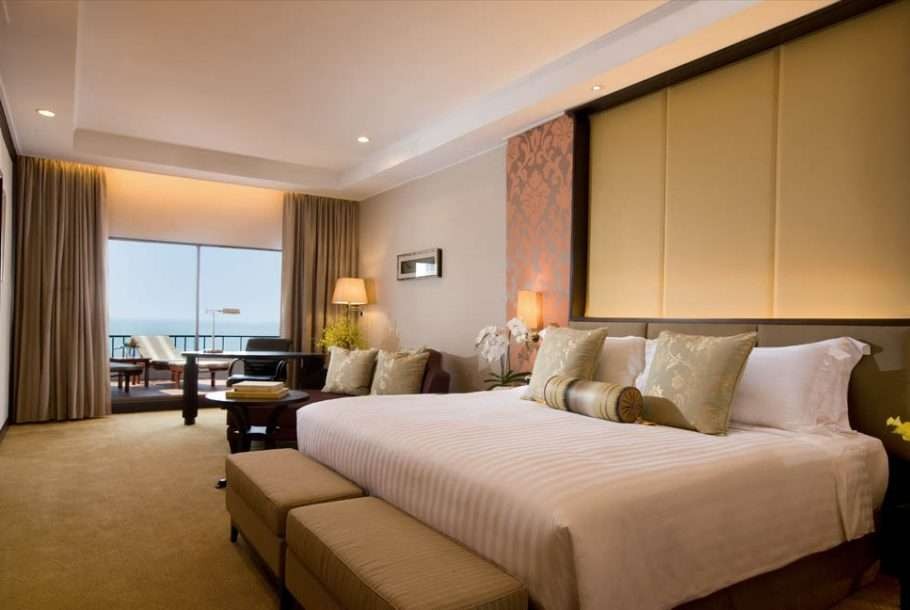 Club Grand Room, Dusit Thani Pattaya 5*