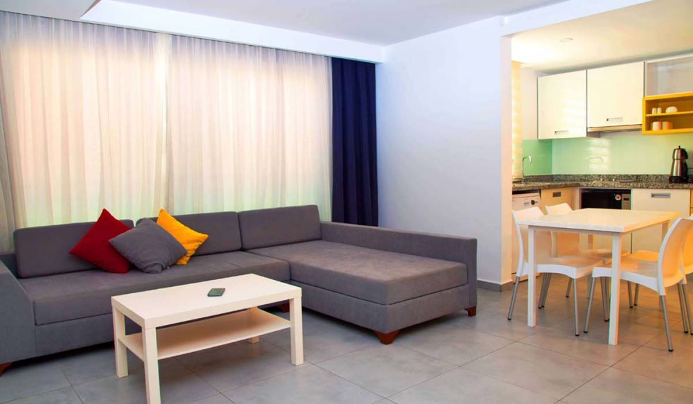 Suite Family 2 Bedrooms, Green Garden Suit 4*