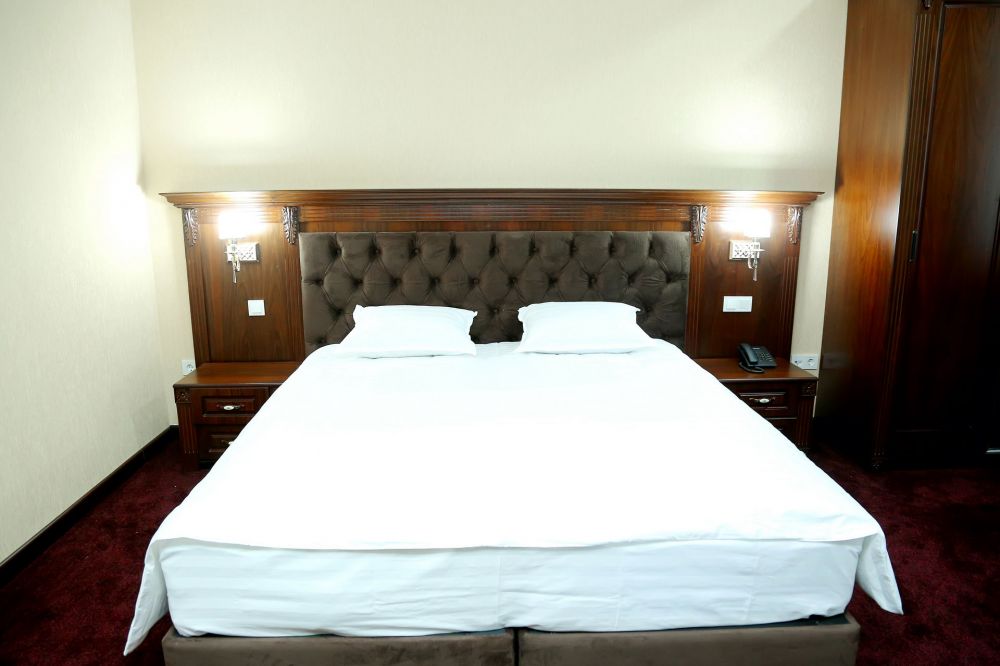 Senior Suite, Grand Capital 3*