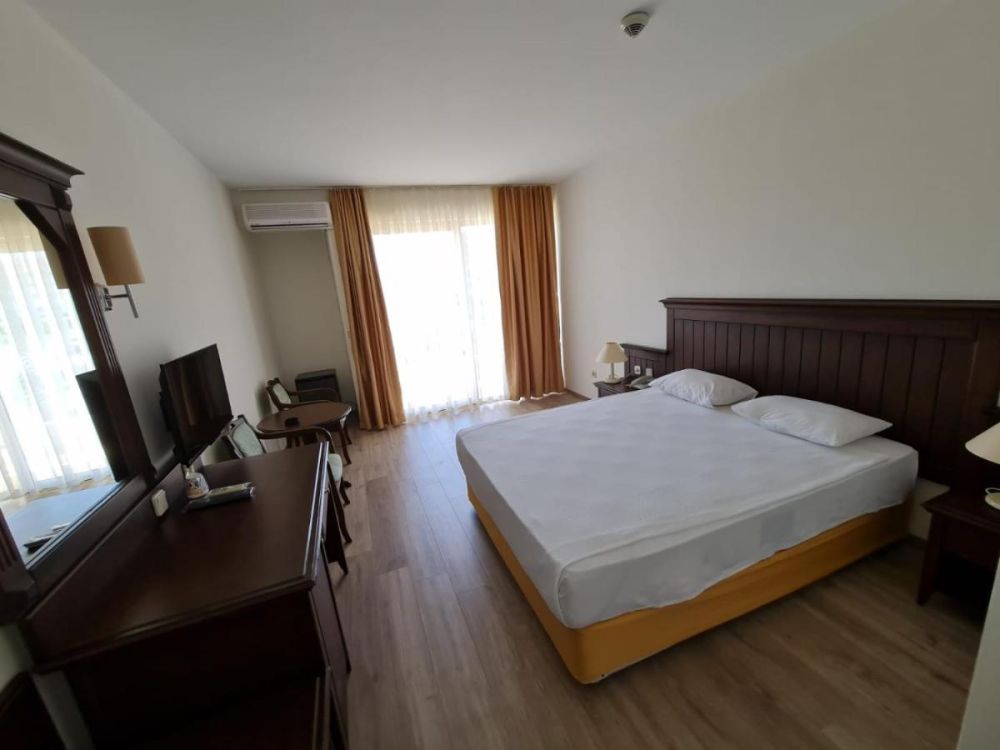 Standard Room, Palm Dor 4*