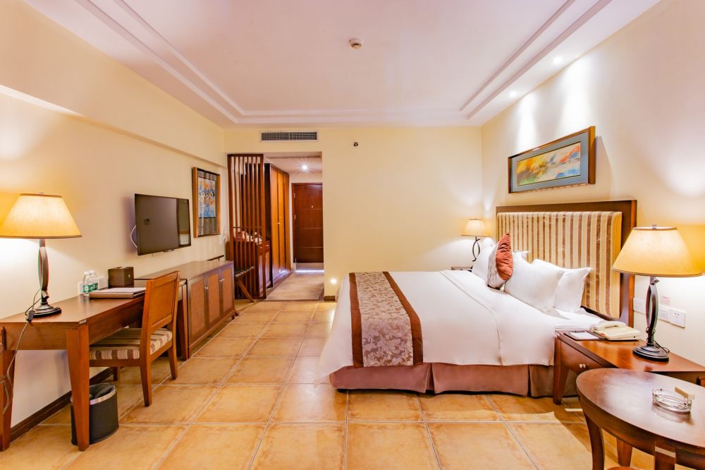 Deluxe Sea View Room, Sanya Yuhuayuan Seaview Hotel 4*