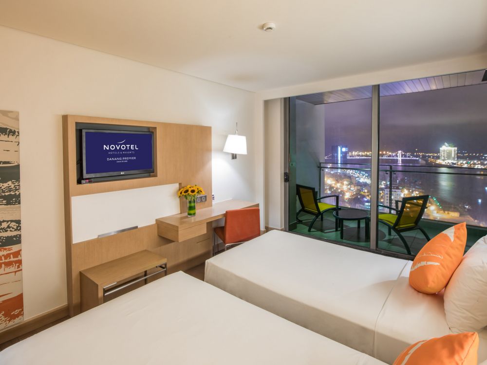 Superior, Novotel Danang Premier Han River 5*