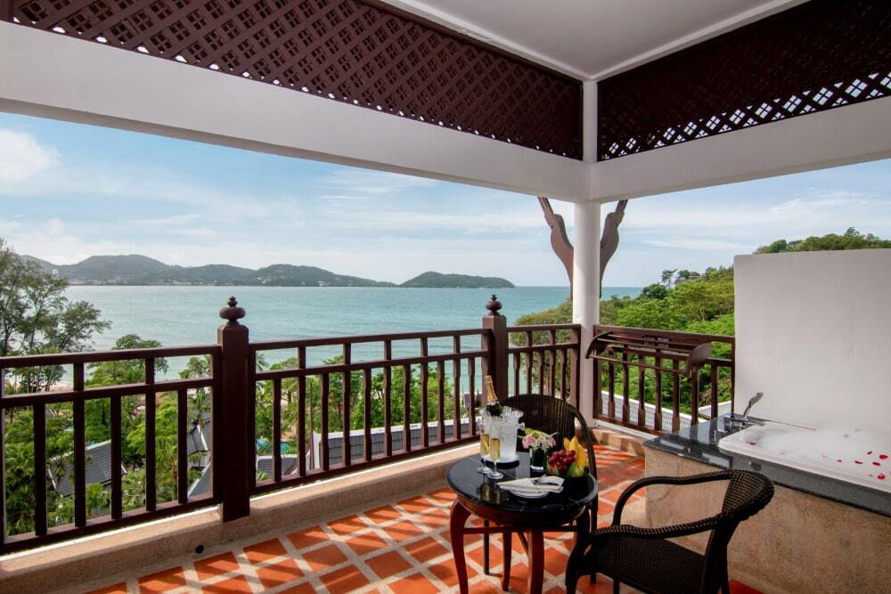 Seaview Hillside with Terrace Bathtub, Thavorn Beach Village & Spa 5*