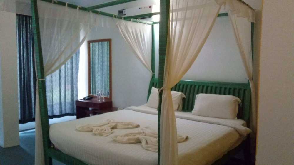 Luxury Sea Facing, Rock Bite Resort 3*