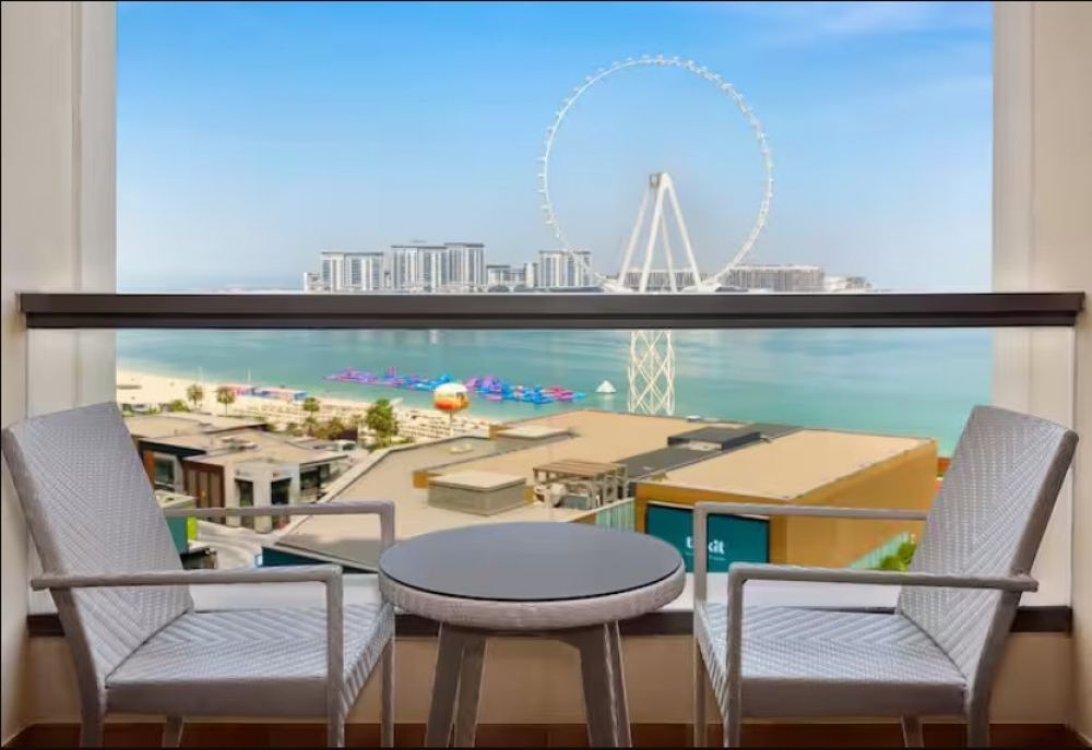 King Junior Suite With Sea View, Hilton Dubai The Walk 4*