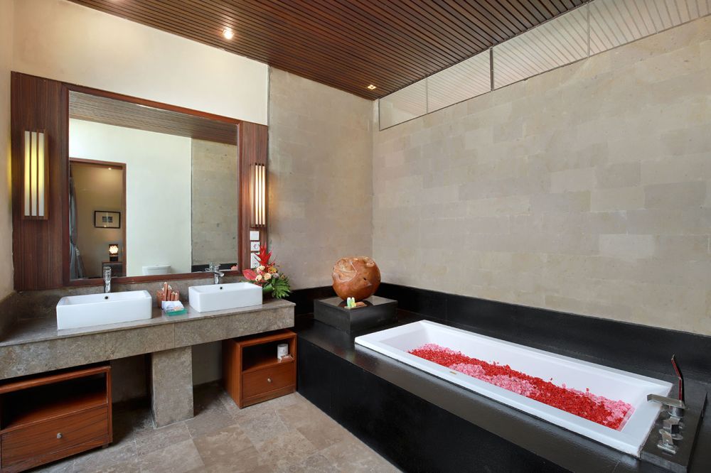 2BR Private Pool Villa, Kanishka Villas Seminyak 4*