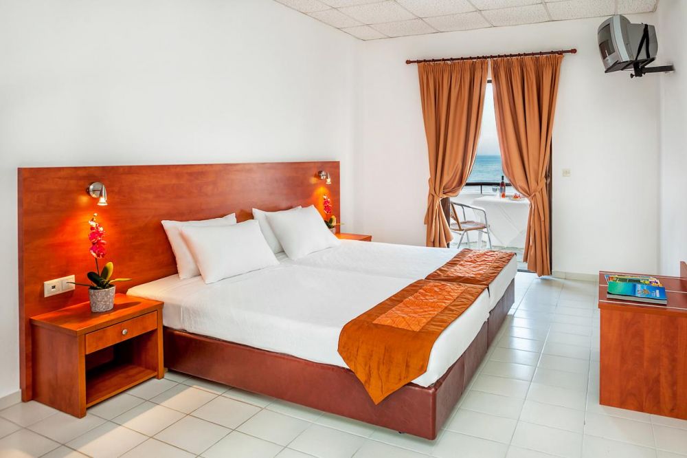 Standard GV/ SV, Xenios Dolphin Beach Hotel 3*