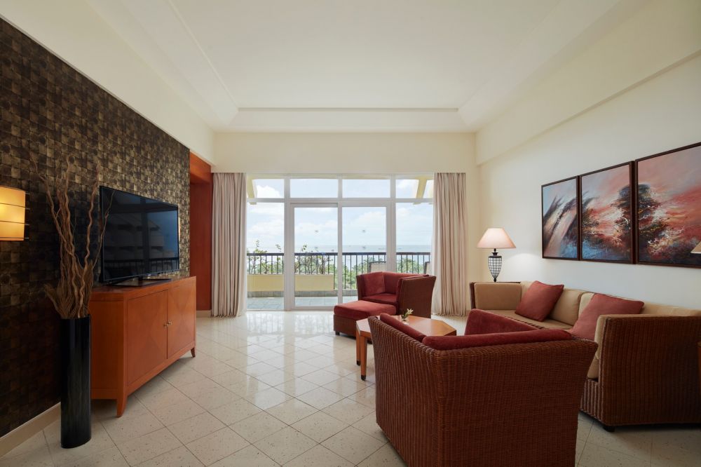 Sea View Suite, Sheraton Sanya Resort 5*