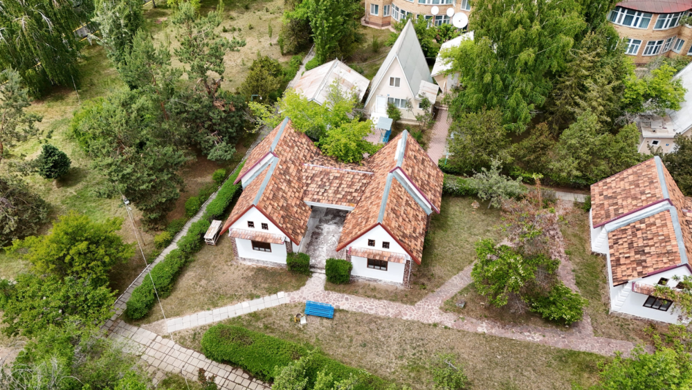 Гостевые дома, розовые дома 4х/6-ти местный, Алтын-Кол 