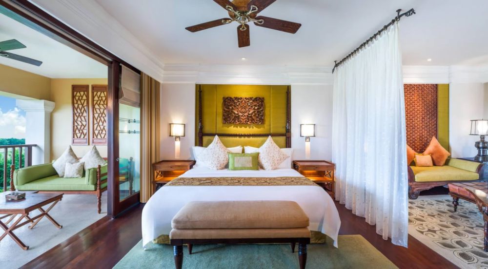 St. Regis Suite/Ocean View Suite, St. Regis Bali Resort 5*