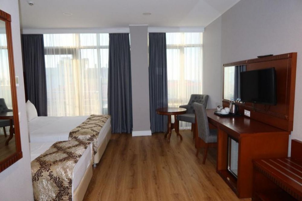 Apartment Triple, Era Palace Batumi 4*