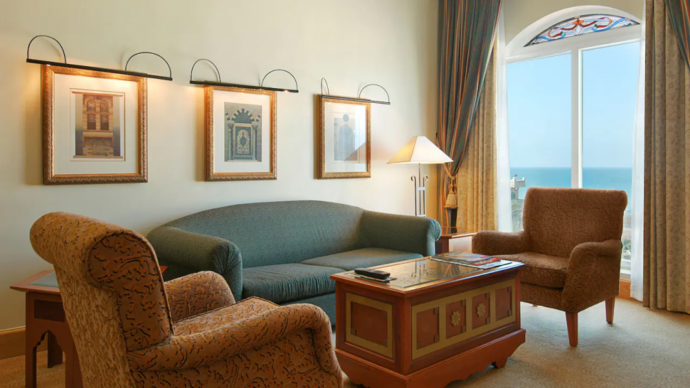 Grand Executive Suite, Grand Hyatt Muscat 5*