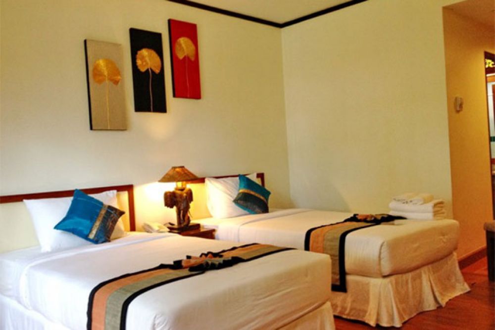 Superior Hillside, Chang Buri Resort & SPA 3*