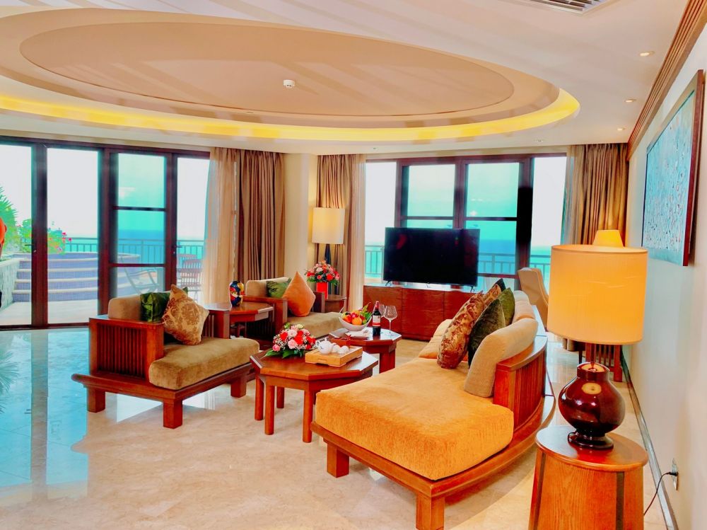 Ocean Suite, Crowne Plaza Danang 5*