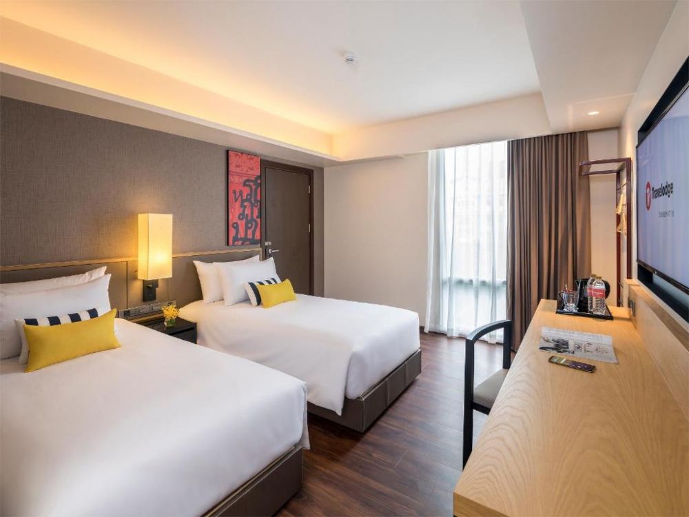 Superior, Travelodge Sukhumvit 11 4*