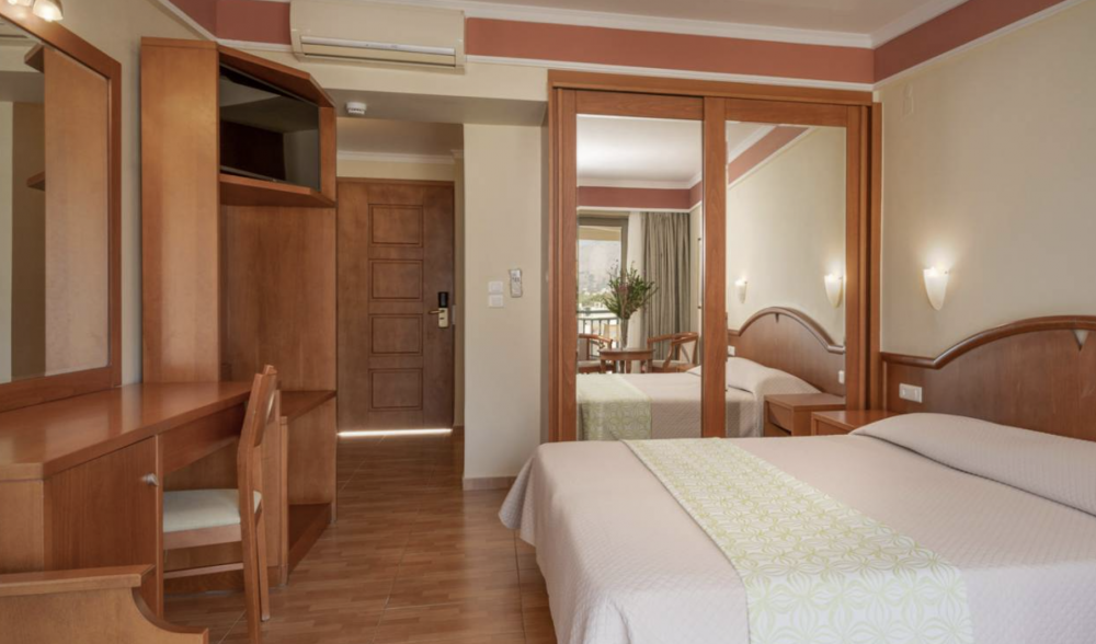 Standard Room with Side Sea View/Sea View, Hydramis Palace Beach Resort 4*