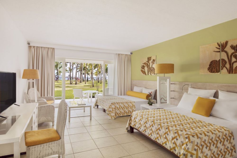 Deluxe/Deluxe Ground Floor, Victoria Beachcomber Resort & SPA 4*