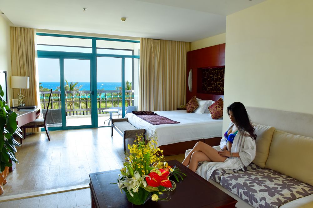 High Floor Sea View Suite of B Building (Suite SV), Palm Beach Resort Yalong Bay Sanya (ex.Tianhong Resort Sanya) 5*