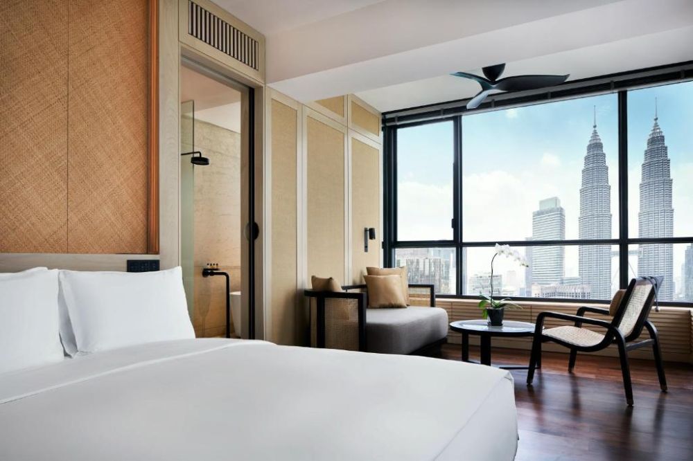 Deluxe Suite, The RuMa Hotel and Residences 5*