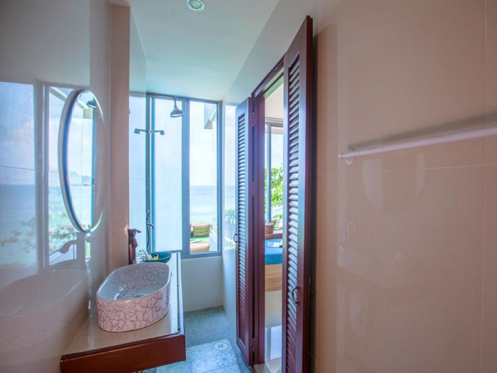Deluxe Ocean Front, Norn Talay Surin Beach Phuket (ex. Surin Beach Resort) 4*