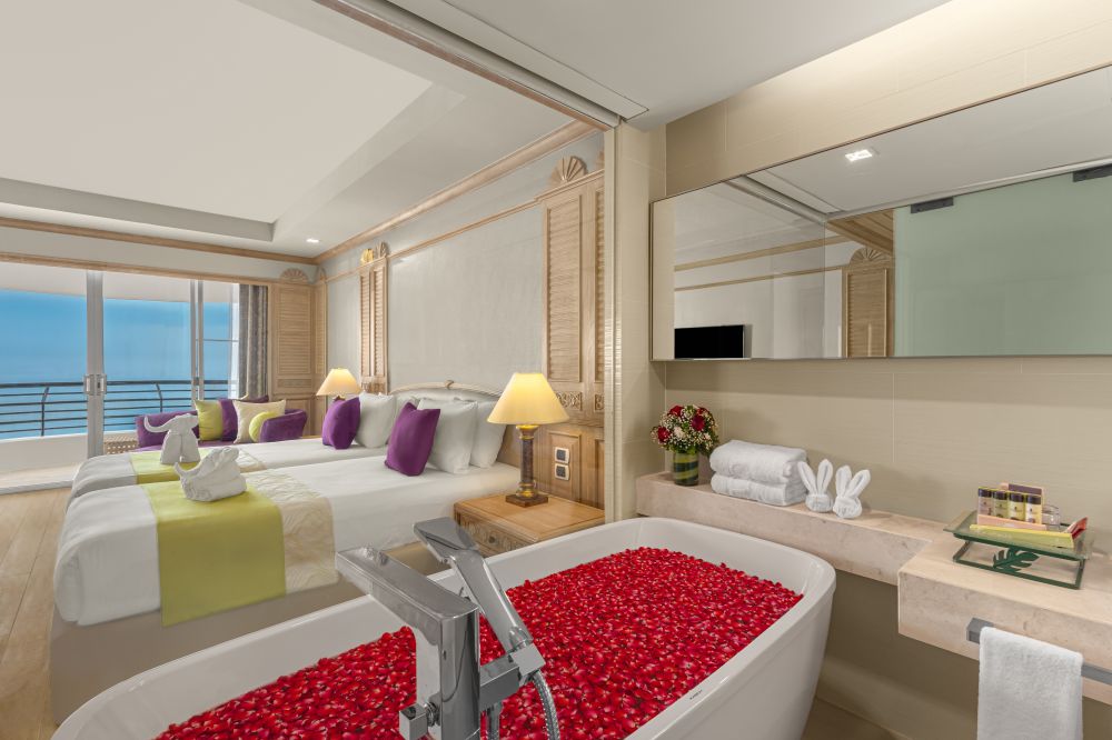 2 Bedrooms Regency Suite, Royal Cliff Grand Hotel 5*