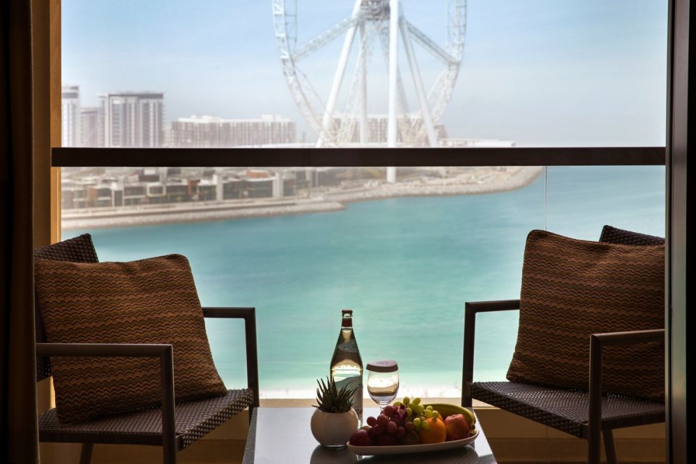 Sea View Family Room With Balcony, Amwaj Rotana Jumeirah Beach 5*