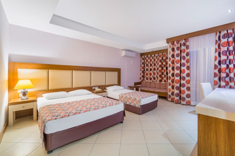 Surerior Room, Justiniano Club Alanya 4*