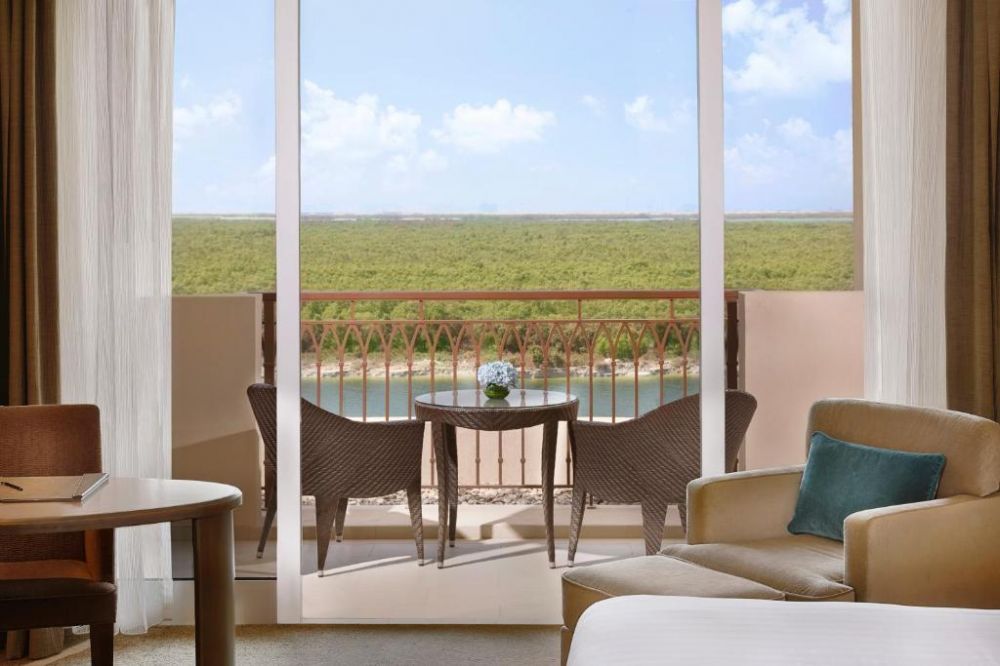 Executive Mangroves Suite, Anantara Eastern Mangroves Abu Dhabi 5*