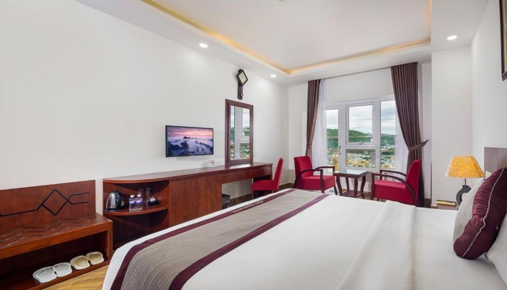 Deluxe River View/Sea View, Gem Hotel Nha Trang 3*