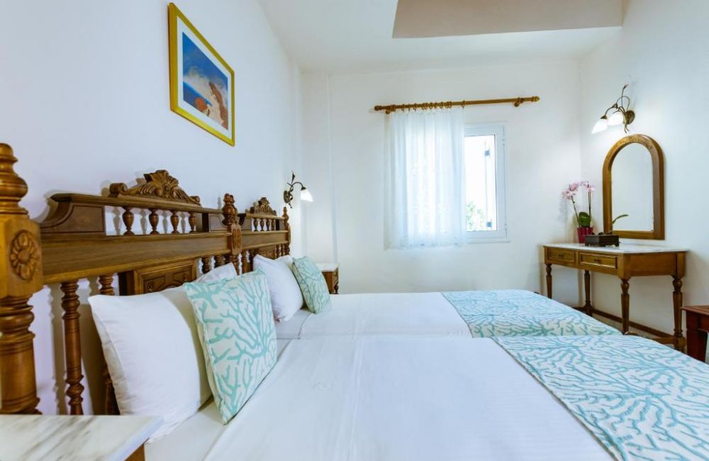 Classic Studio, Anais Collection Hotels & Suites 3*