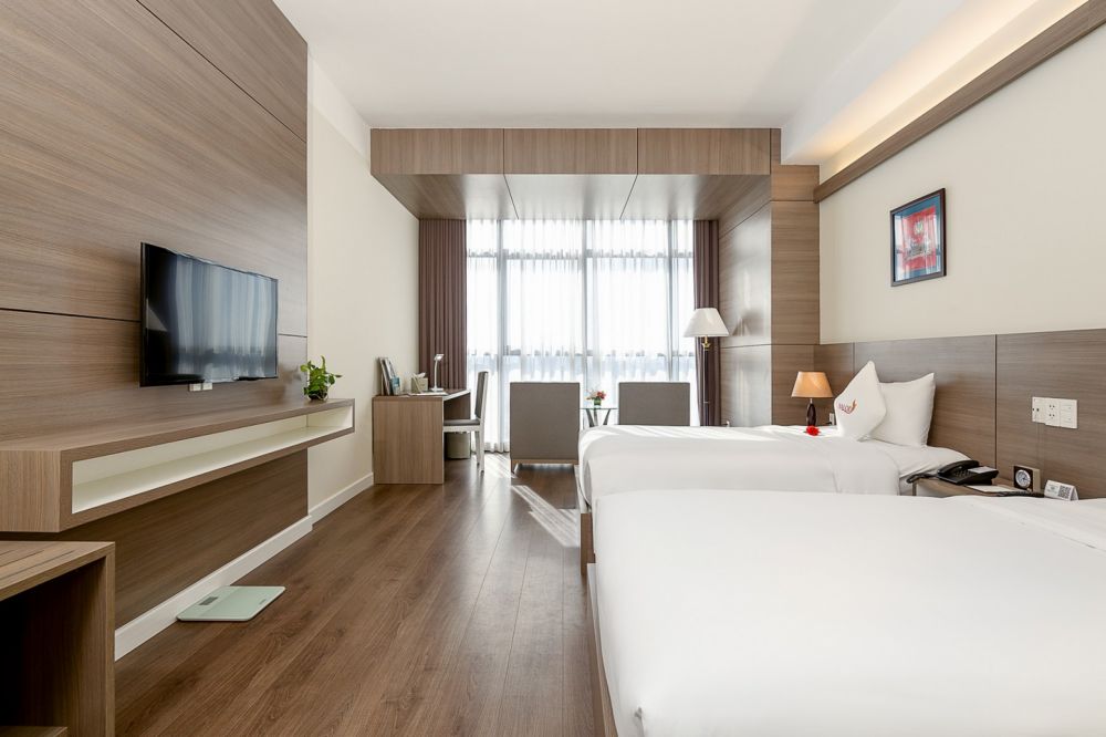 Deluxe CV/OV, Nalod Hotel Danang 5*