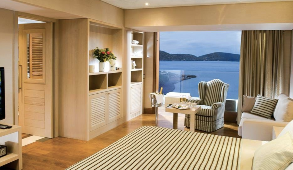 Deluxe Hotel Suite Sea View, Elounda Bay Palace 5*