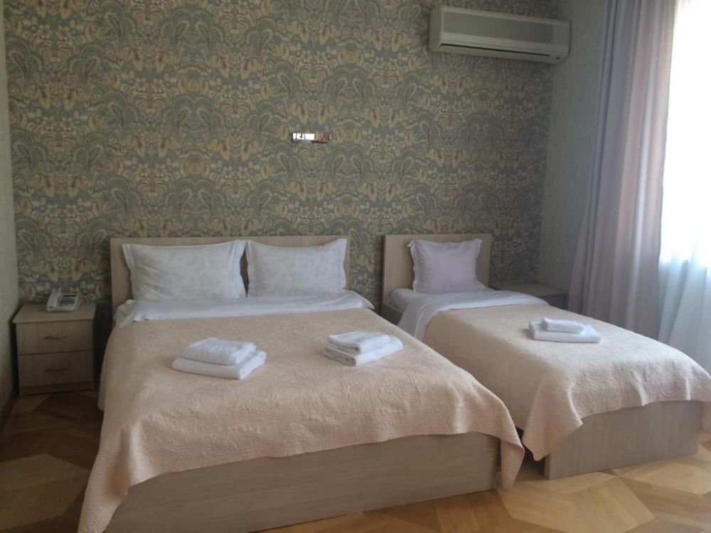 Standard Triple, Doesi 3*