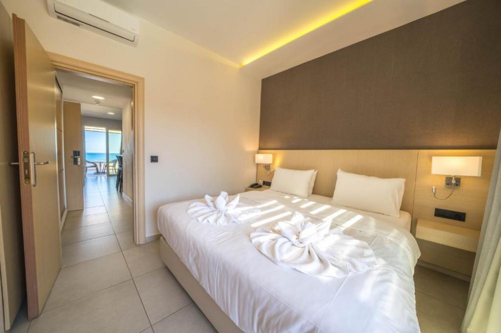 Superior 1 Bedroom Apartment GV/PV, Marika Hotel 4*