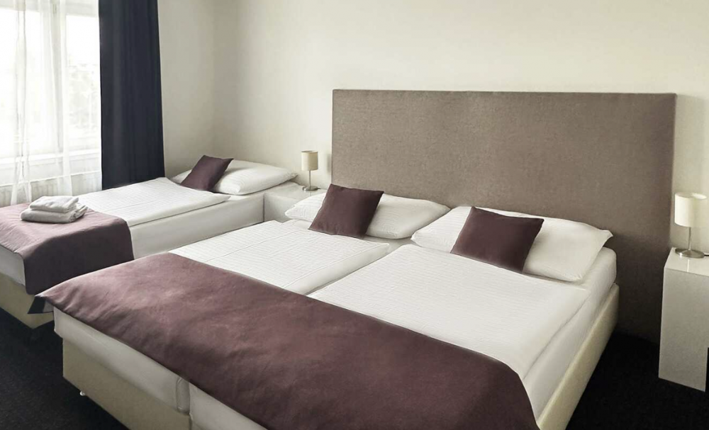 TRIPLE ROOM, Apollon 3*