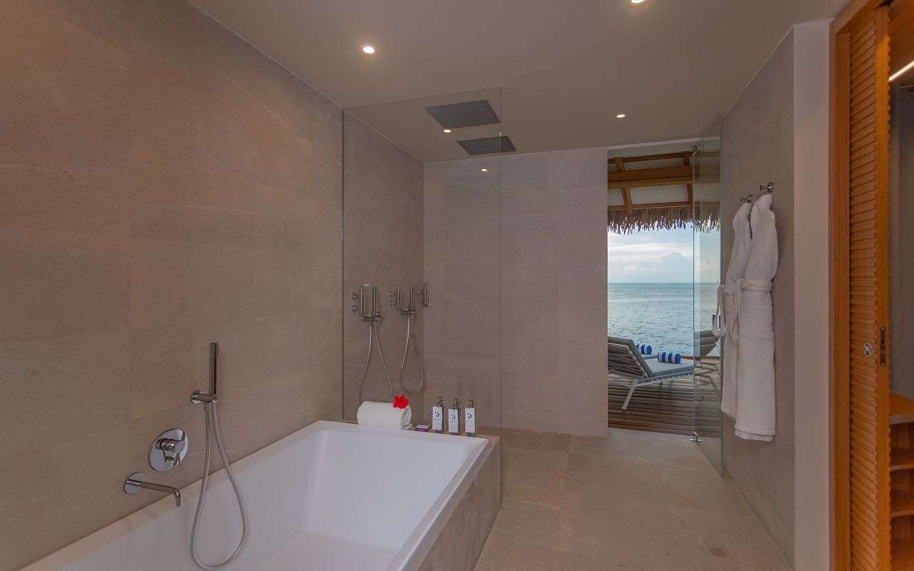 Water Suite with Pool, Cinnamon Velifushi Maldives 5*