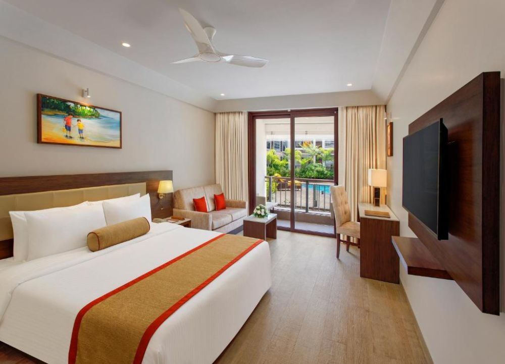 Deluxe AC, Sobit Sarovar Portico 4*